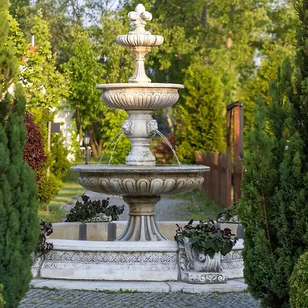 Forteca, Parcele Kempingowe Nad Woda, Z Wlasnym Namiotem Lub Przyczepa Кемпінг