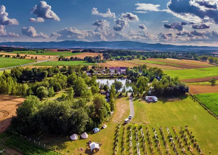 Campingplatz Forteca, Parcele Kempingowe Nad Woda, Z Wlasnym Namiotem Lub Przyczepa