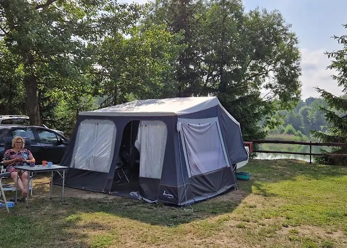 Campingplatz Forteca, Parcele Kempingowe Nad Woda, Z Wlasnym Namiotem Lub Przyczepa